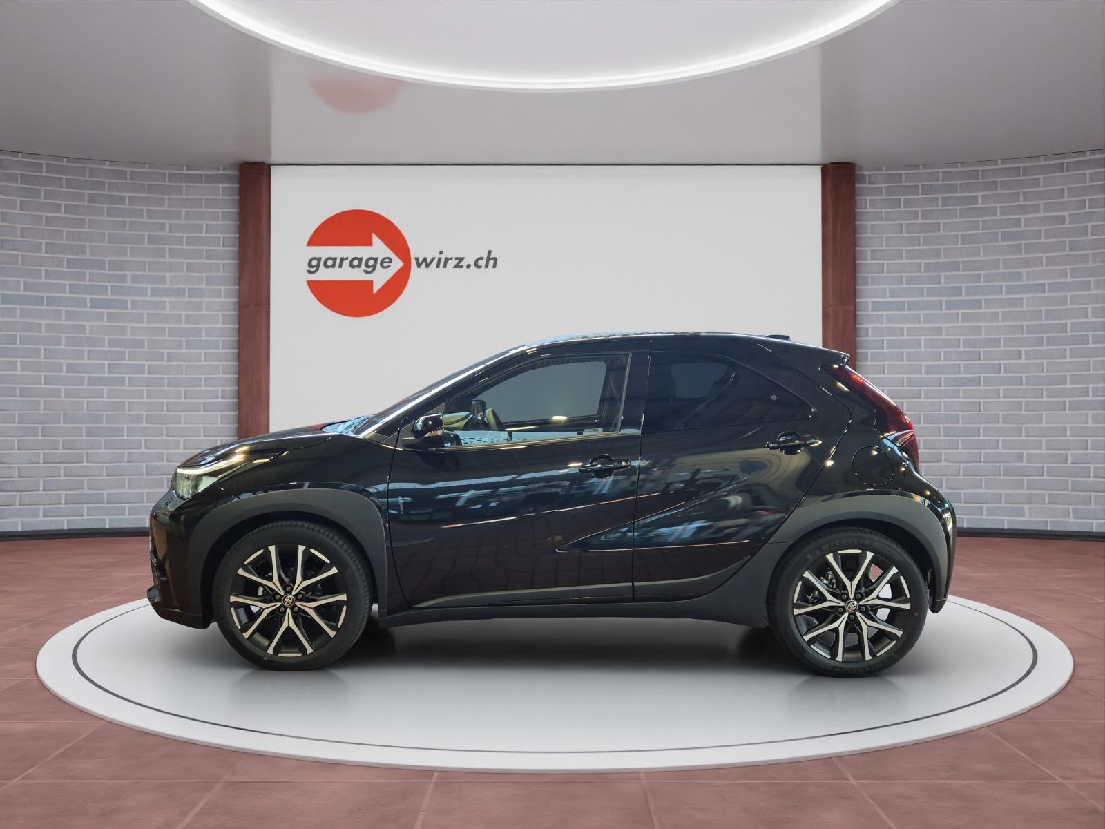 TOYOTA Aygo X 1.5 VVT-i HSD GR Sport-image-1