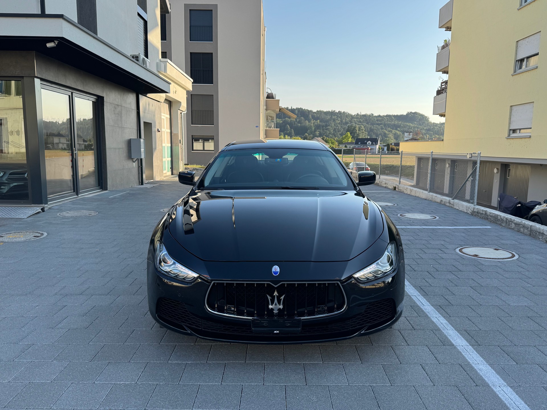 MASERATI Ghibli S Q4 3.0 V6 Swiss Mountain Ed. Automatica-image-7