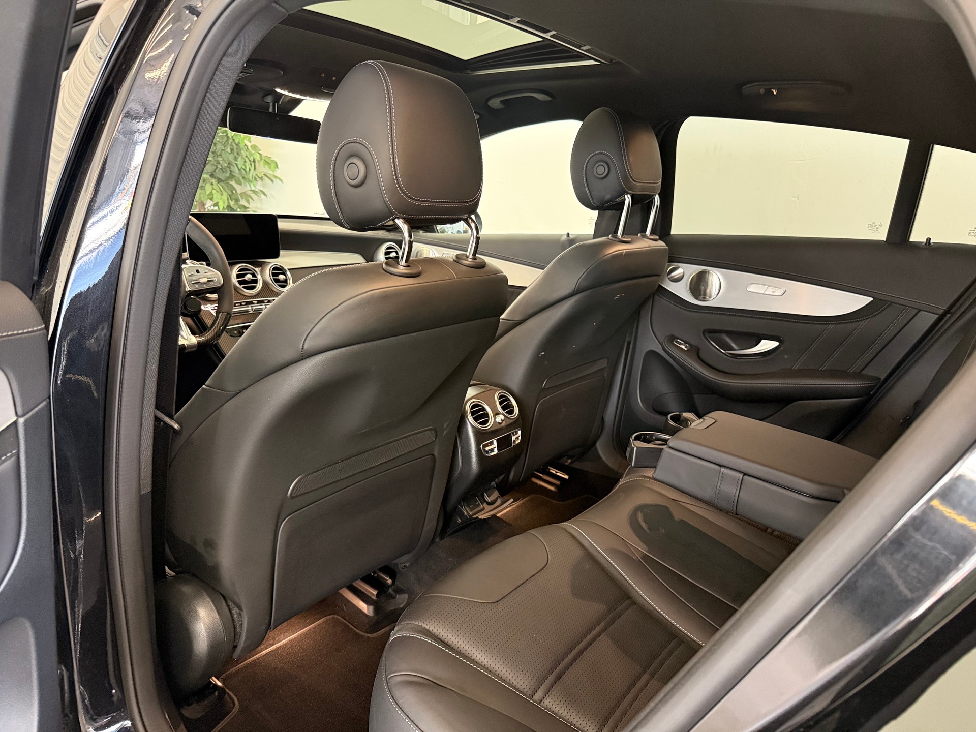 MERCEDES-BENZ GLC Coupé 63 S AMG 4Matic+ 9G-Tronic-image-11