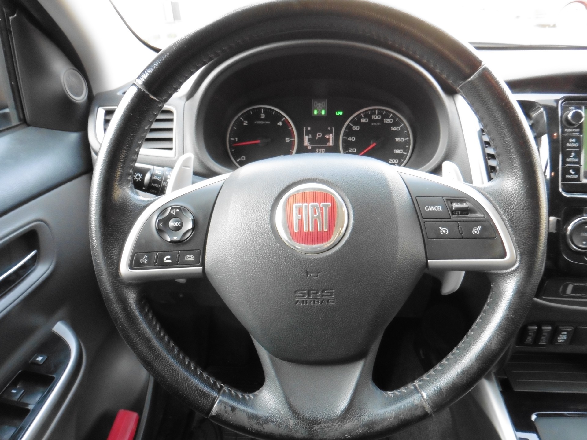 FIAT Fullback LX 2.4 MJ DC Swiss 4WD A-image-19