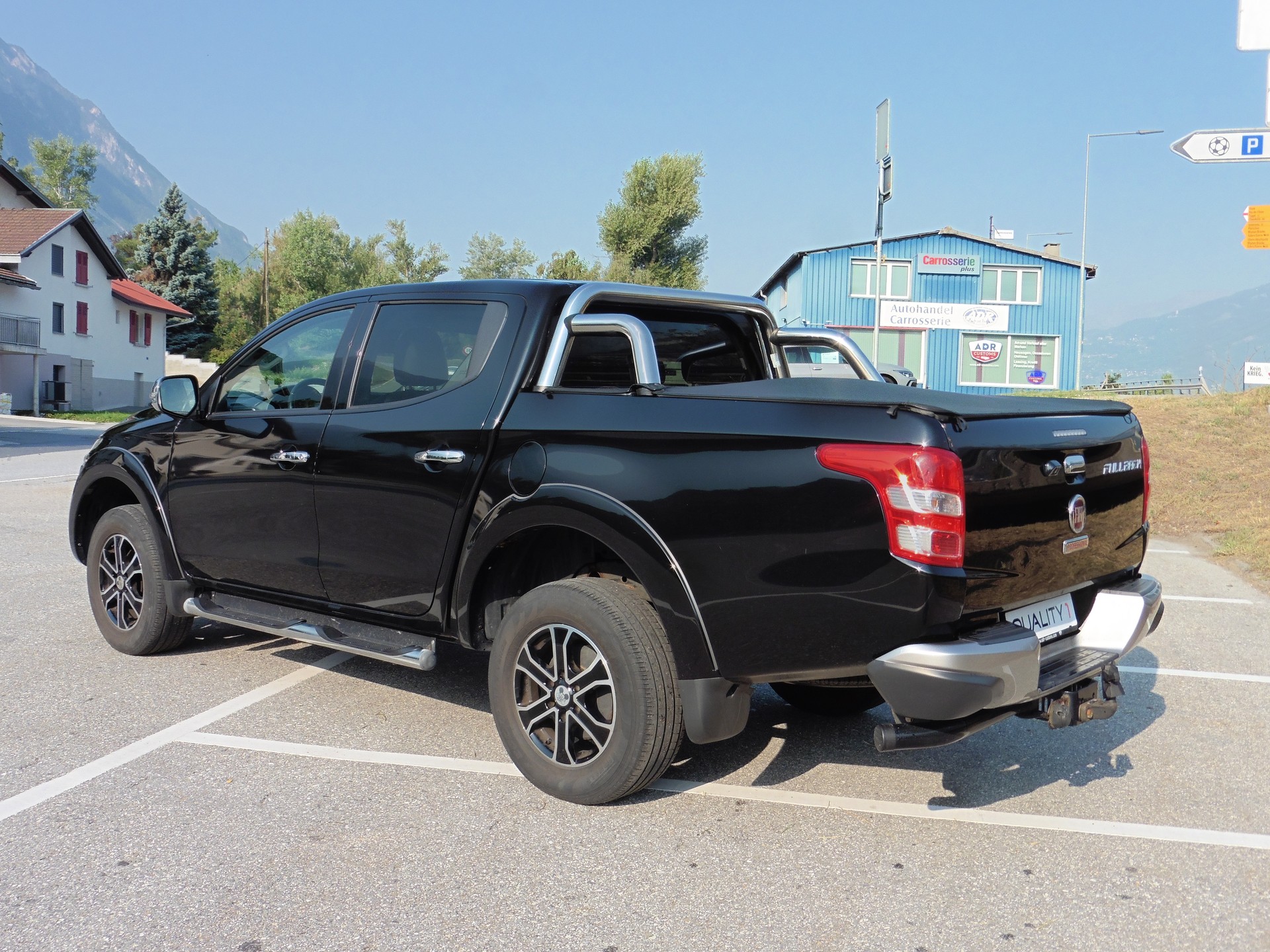 FIAT Fullback LX 2.4 MJ DC Swiss 4WD A-image-5