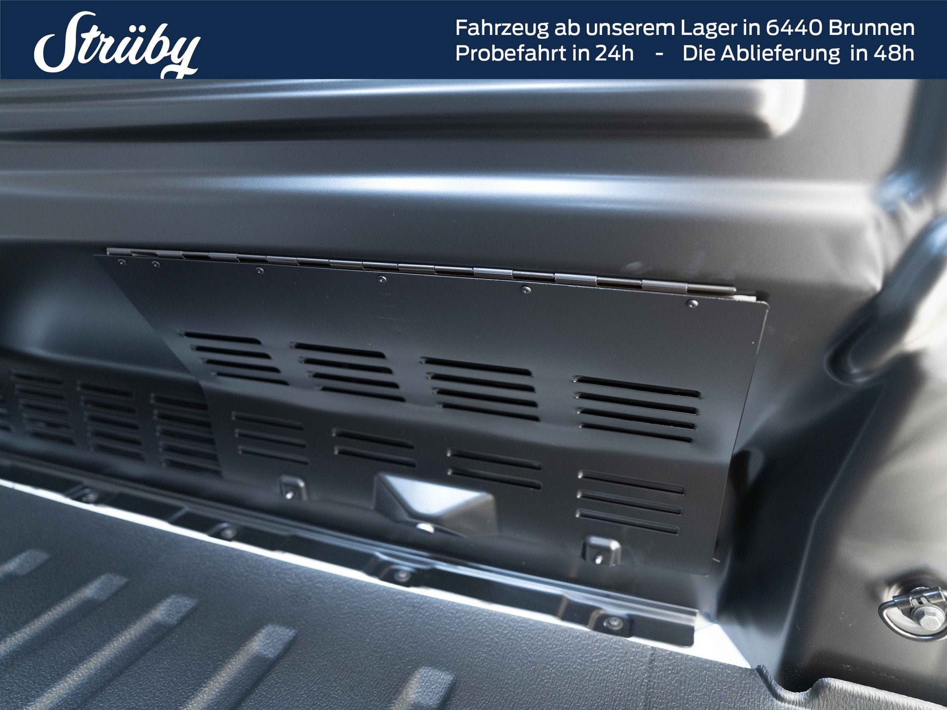 FORD Transit Custom Van 320 L1 2.5 Duratec 233PS Trend PHEV-image-29