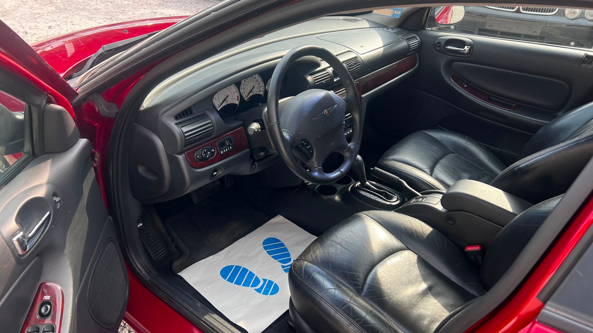 CHRYSLER Sebring 2.7 V6 Limited (LX)-image-9