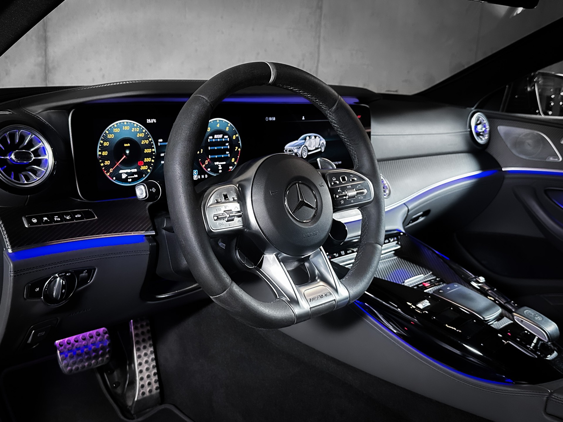 MERCEDES-BENZ AMG GT 4 63 S 4Matic+ Speedshift MCT-image-16