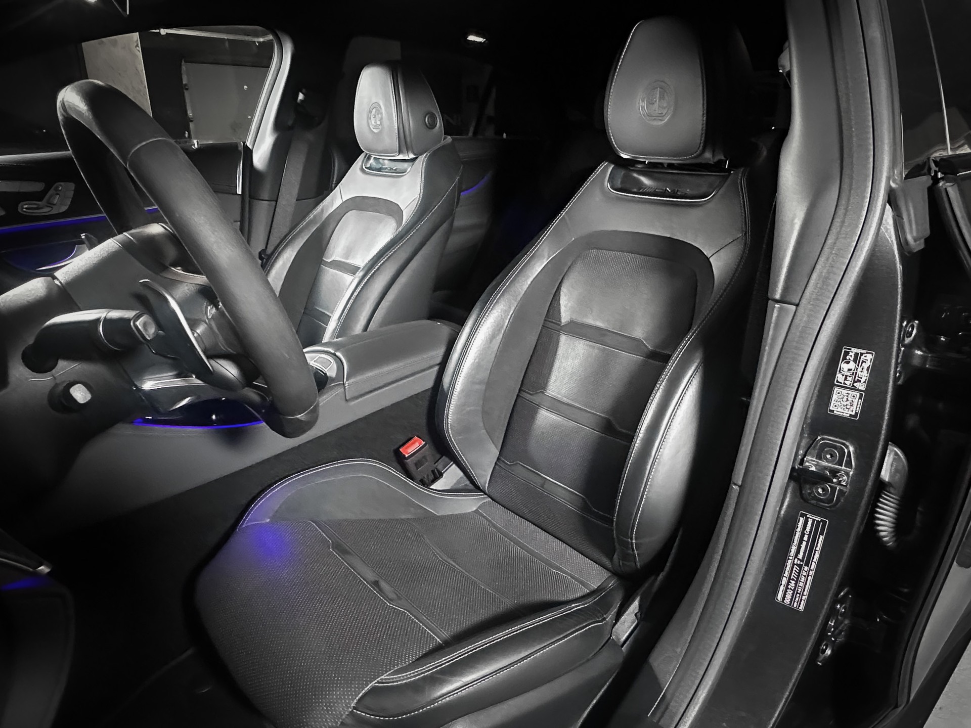 MERCEDES-BENZ AMG GT 4 63 S 4Matic+ Speedshift MCT-image-18