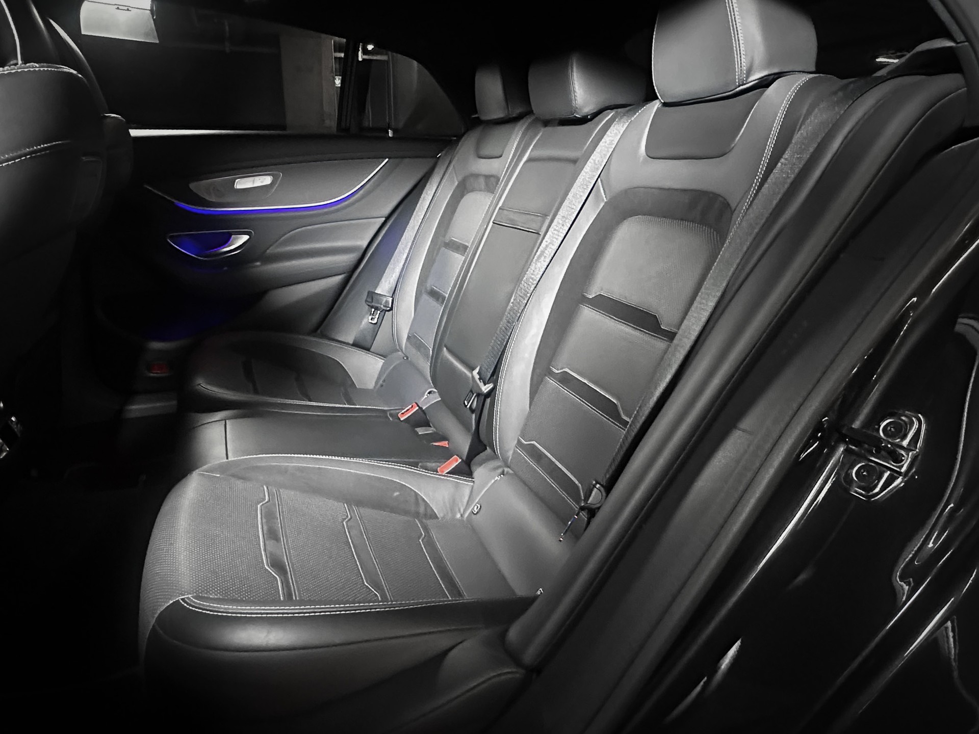 MERCEDES-BENZ AMG GT 4 63 S 4Matic+ Speedshift MCT-image-19