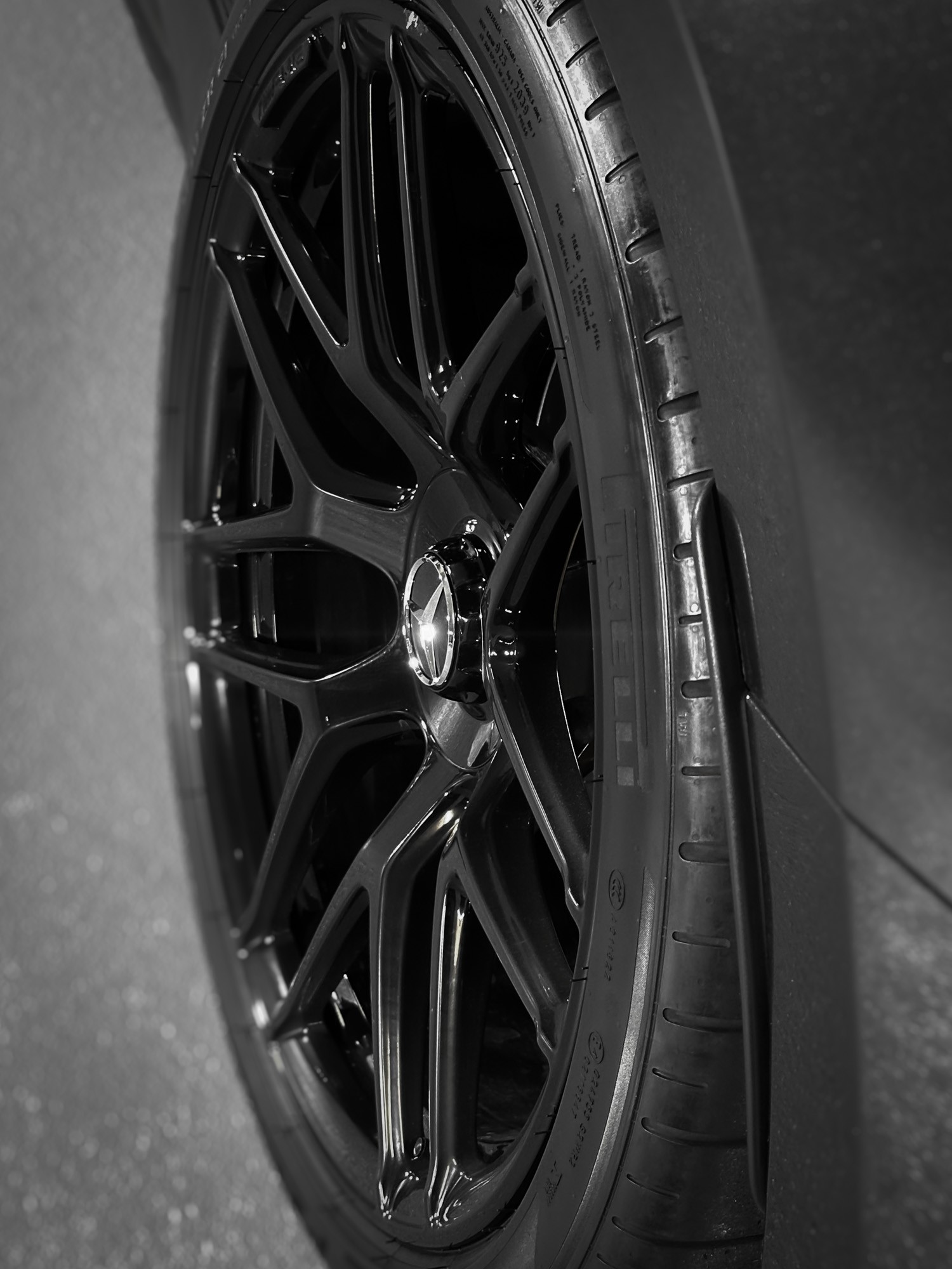 MERCEDES-BENZ AMG GT 4 63 S 4Matic+ Speedshift MCT-image-12