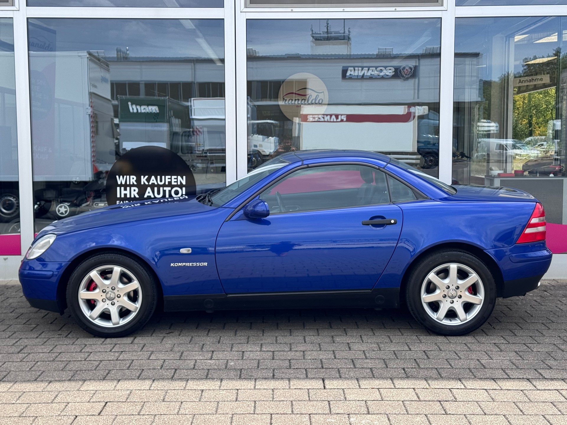 MERCEDES-BENZ SLK 200-image-3