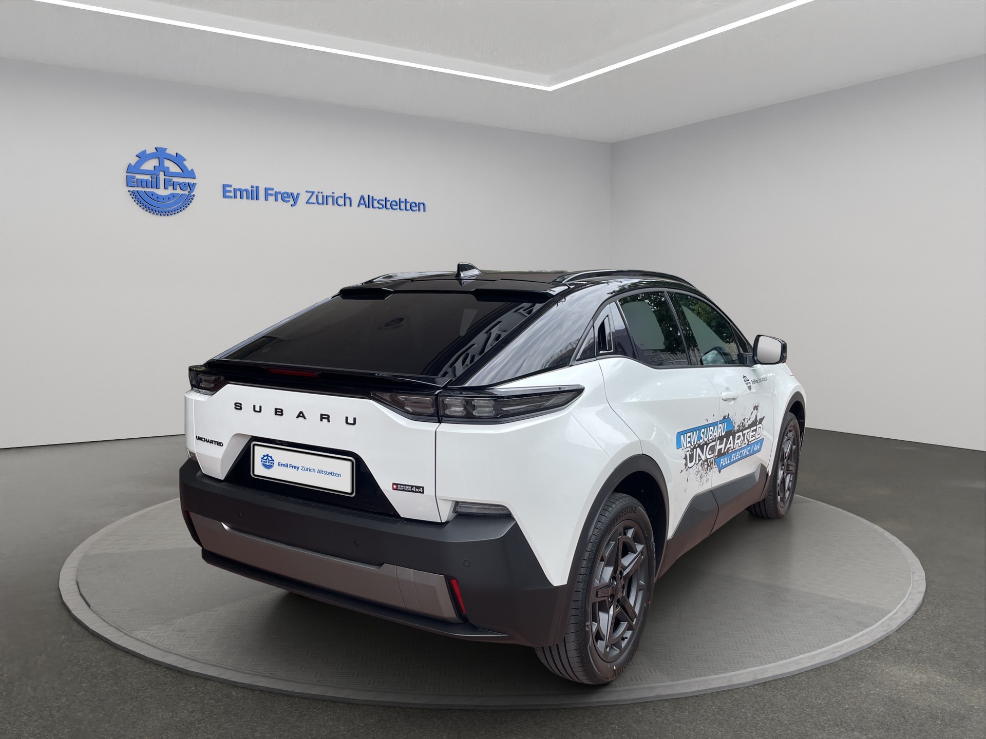 SUBARU Uncharted eV Luxury AWD-showroom-element-2