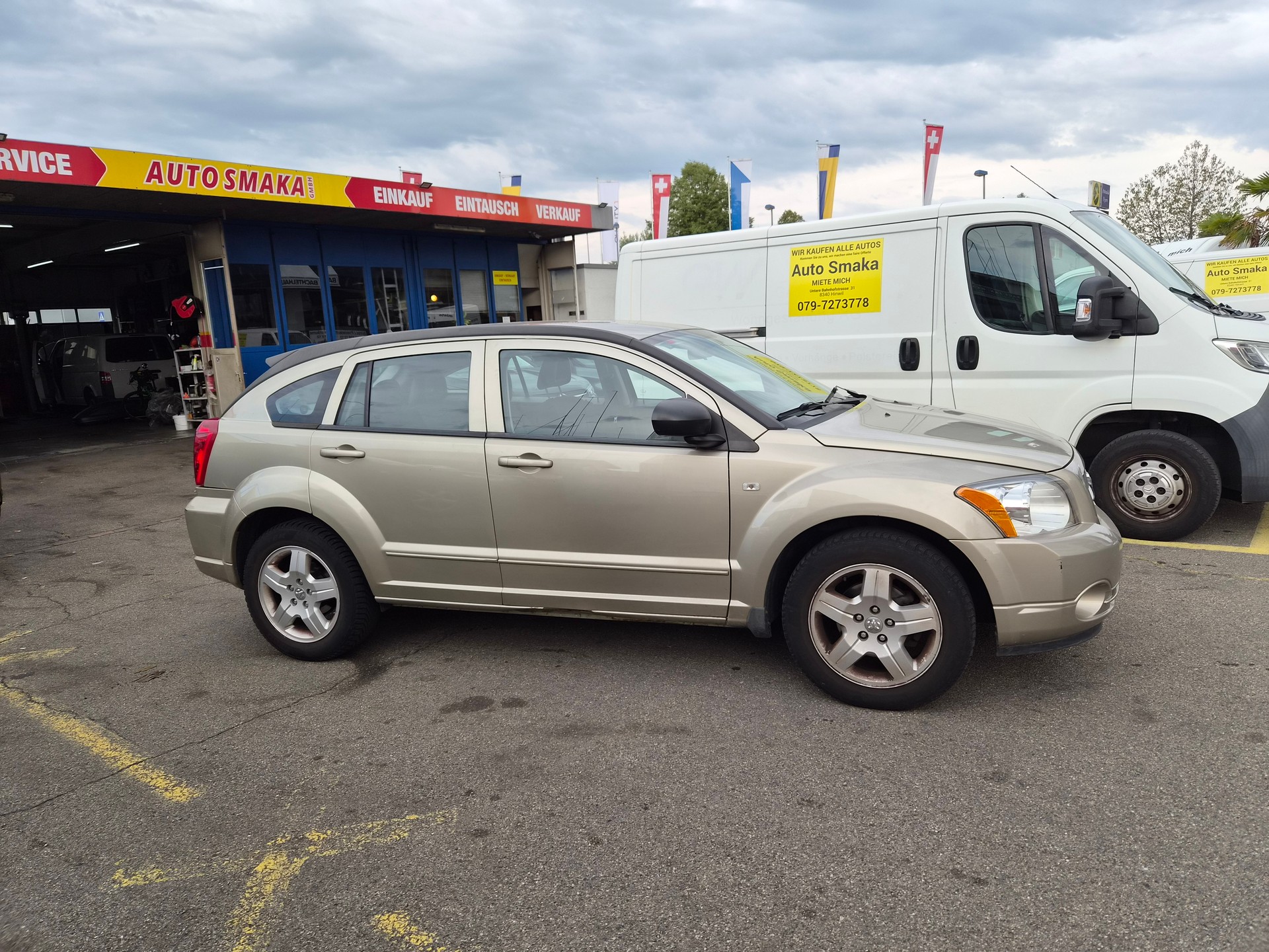 DODGE Caliber 2.0 SXT CVT-image-1