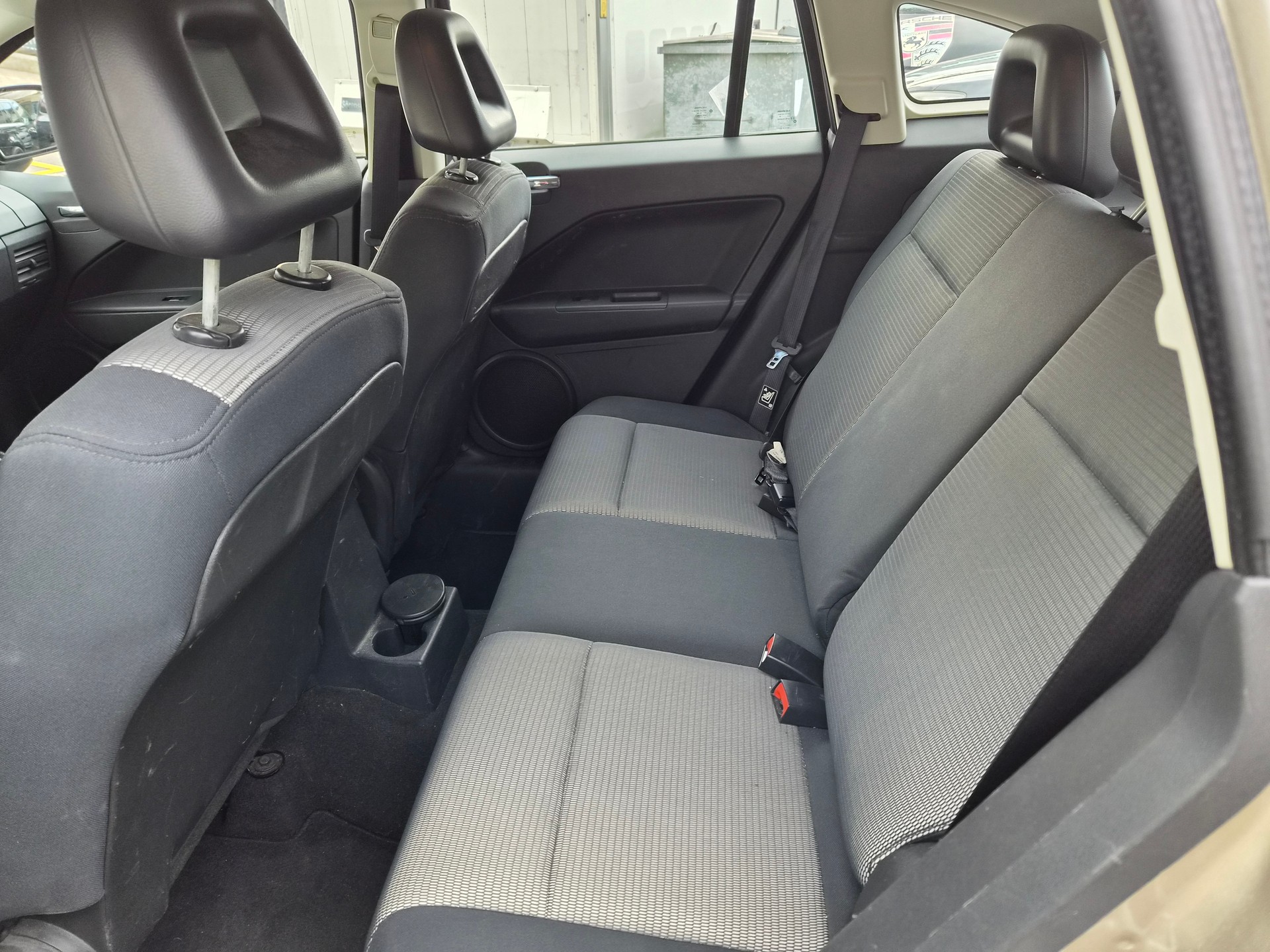 DODGE Caliber 2.0 SXT CVT-image-7