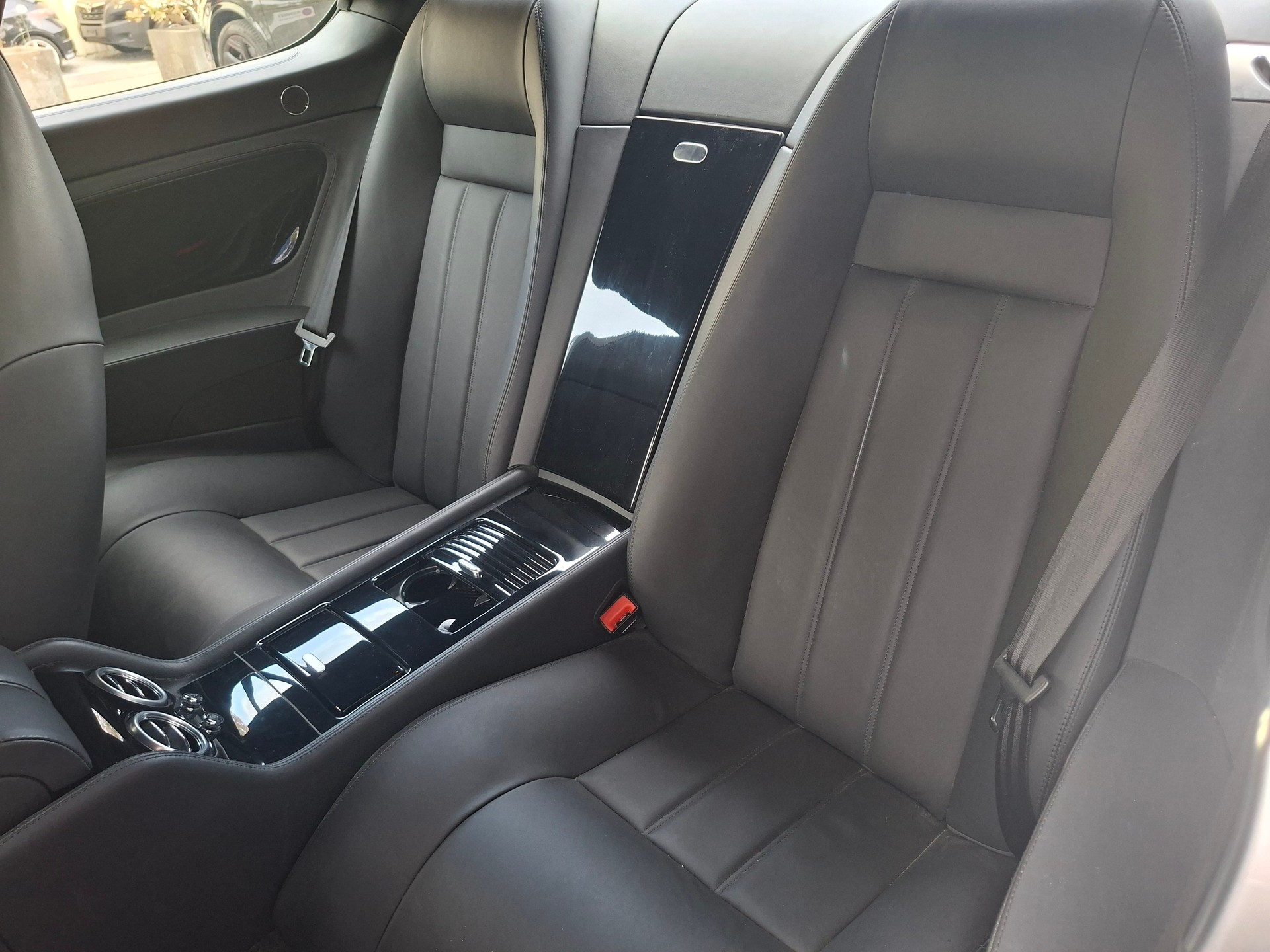 BENTLEY Continental GT 6.0-image-9