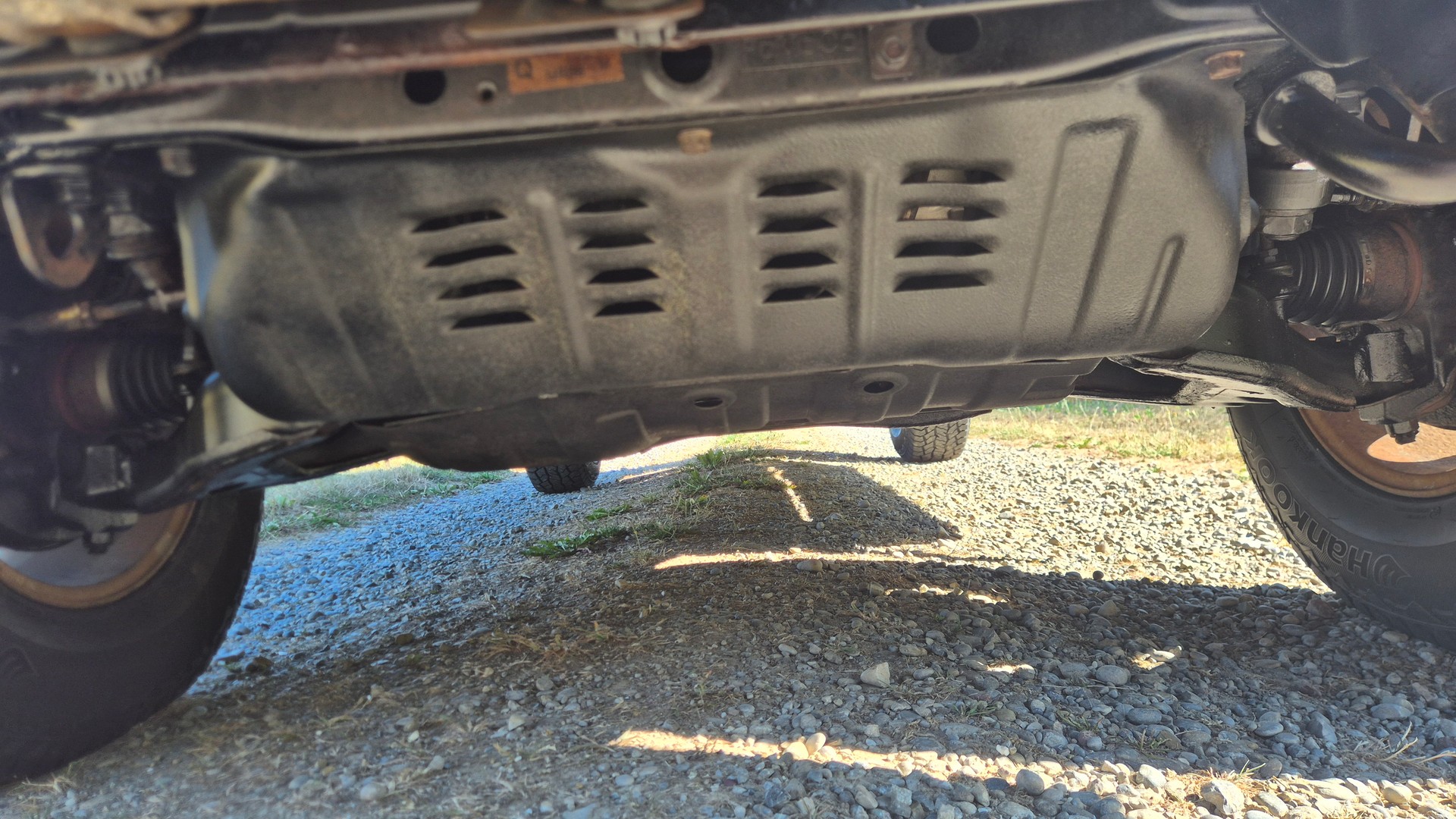 MAZDA BT-50 2.5 CD Tornado 4x4-image-12