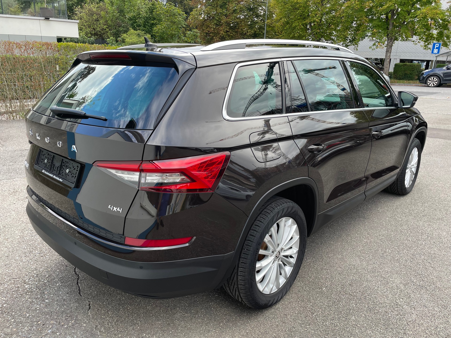 SKODA Kodiaq 2.0 TSI Ambition 4x4-image-3