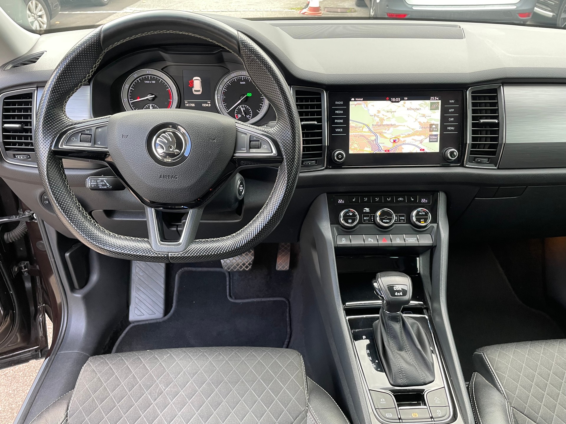 SKODA Kodiaq 2.0 TSI Ambition 4x4-image-10