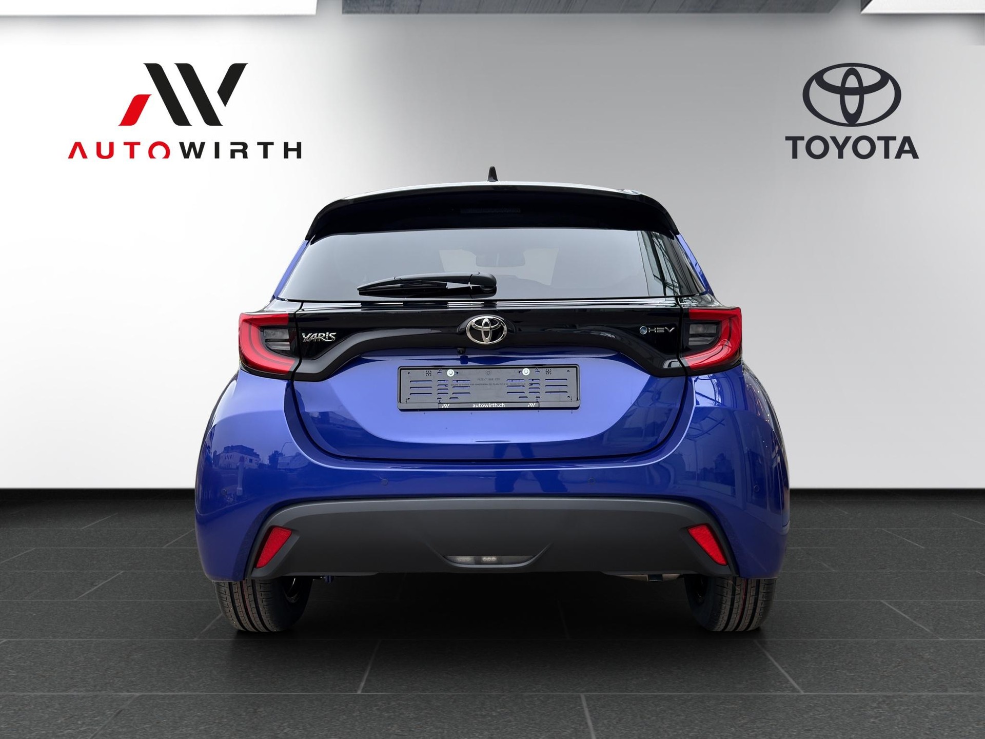 TOYOTA Yaris 1.5 VVT-i HSD Trend-image-5