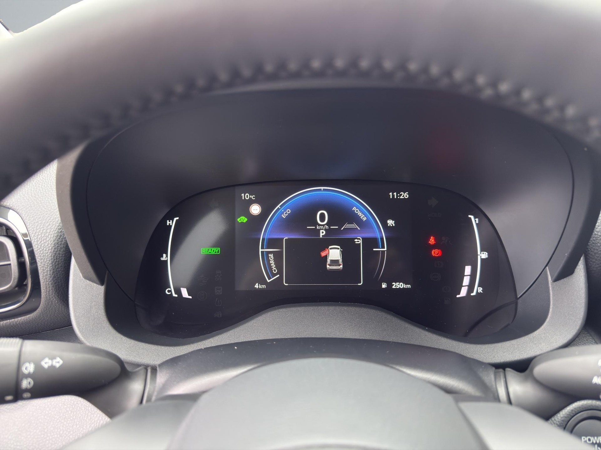 TOYOTA Yaris 1.5 VVT-i HSD Trend-image-10