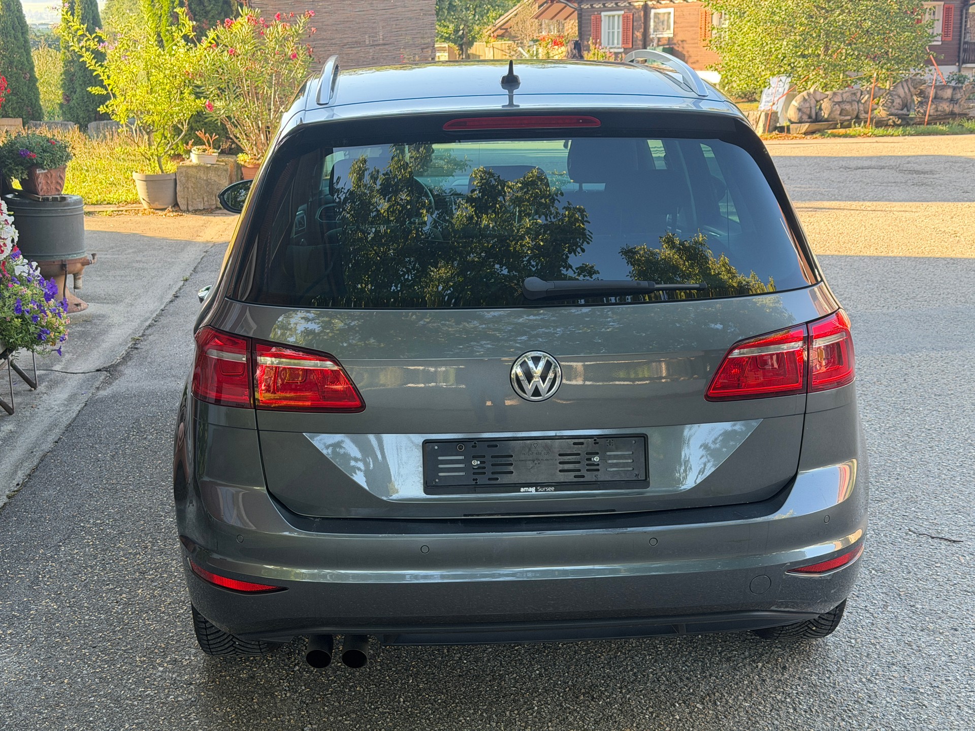 VW Golf Sportsvan 1.4 TSI Allstar DSG-image-2