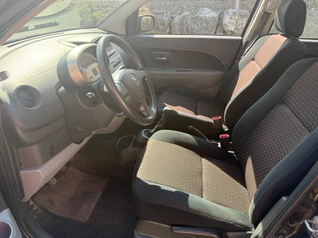 DAIHATSU Sirion 1.3 eco-4WD-image-8