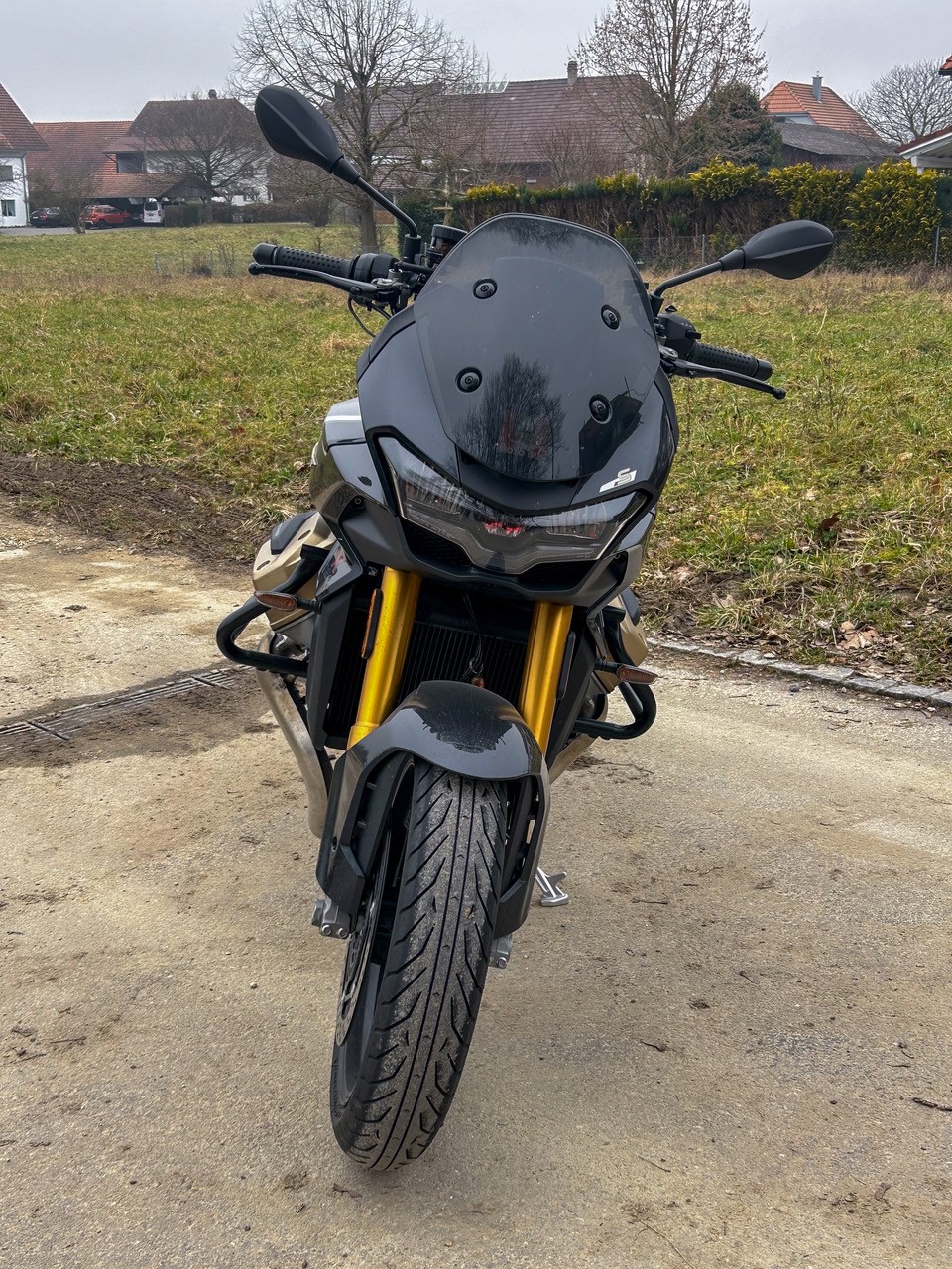 MOTO GUZZI V100 Mandello S-image-3