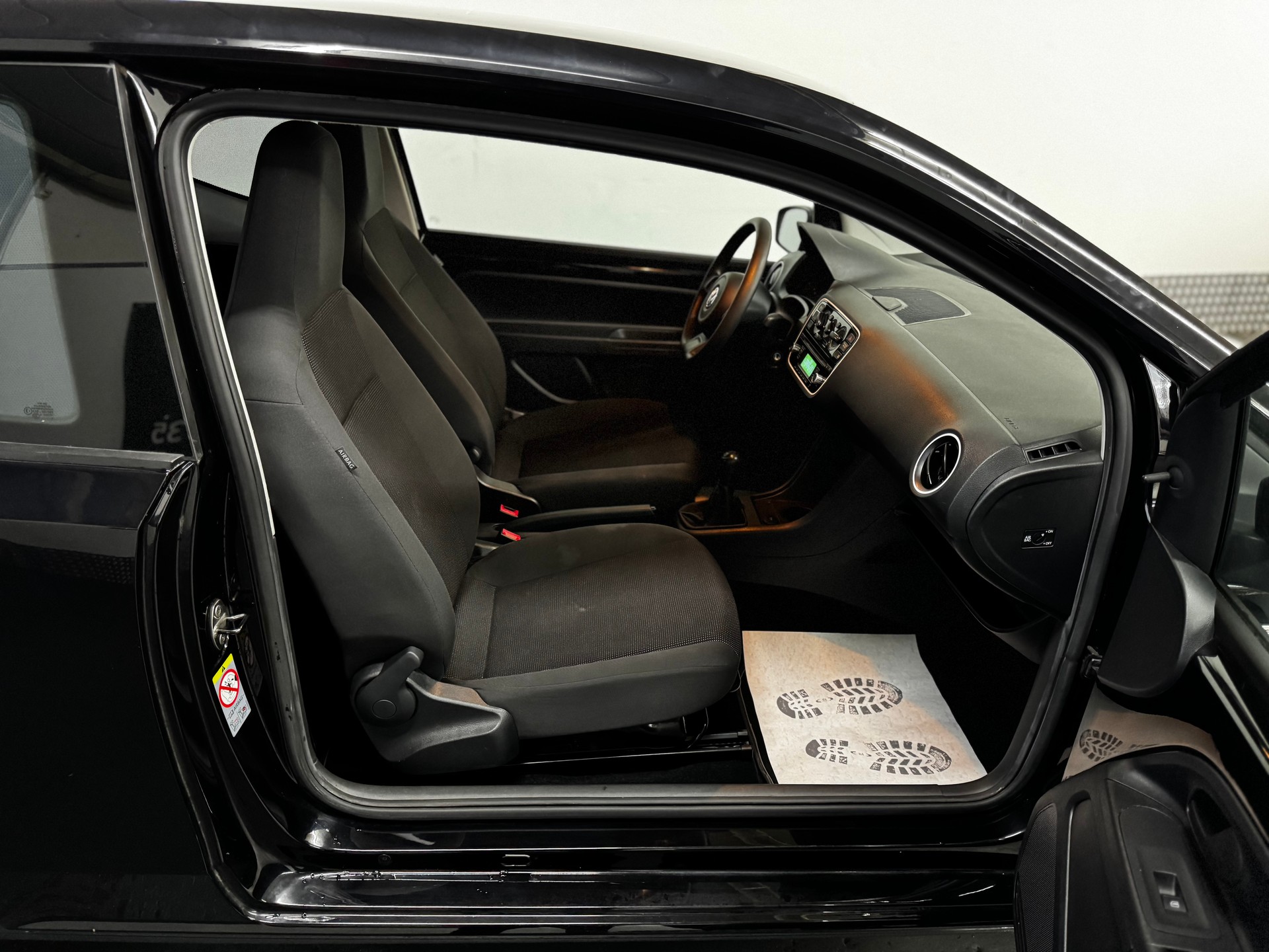 VW Up 1.0 BMT take up-image-17