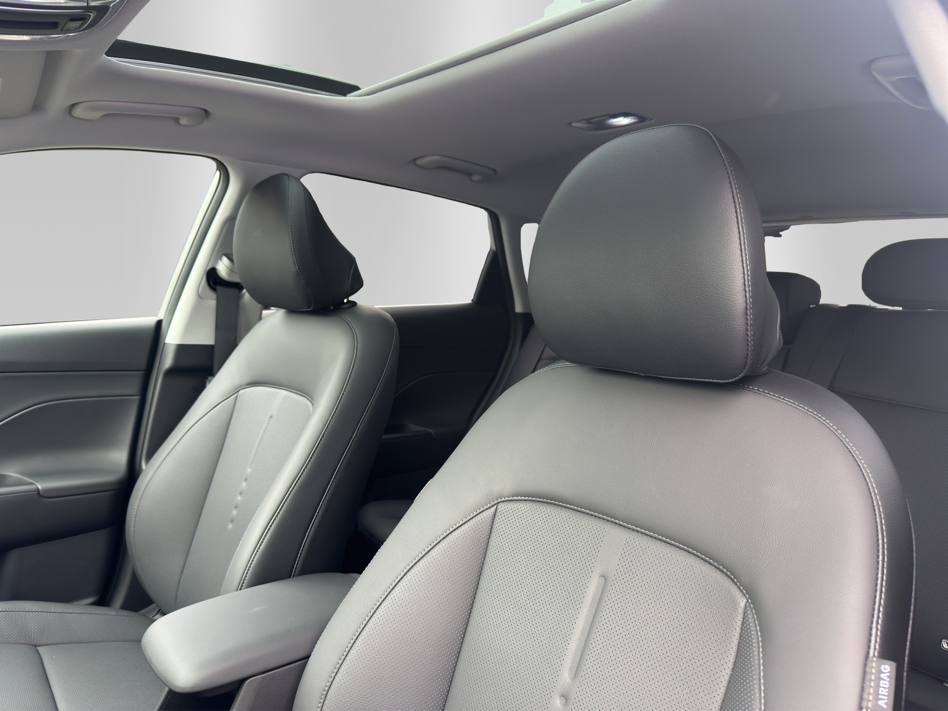 HYUNDAI Kona 1.6 HEV Vertex-image-12