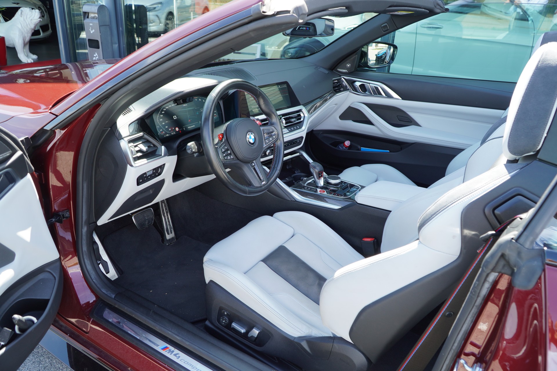 BMW M4 Cabrio Competition M xDrive-image-10