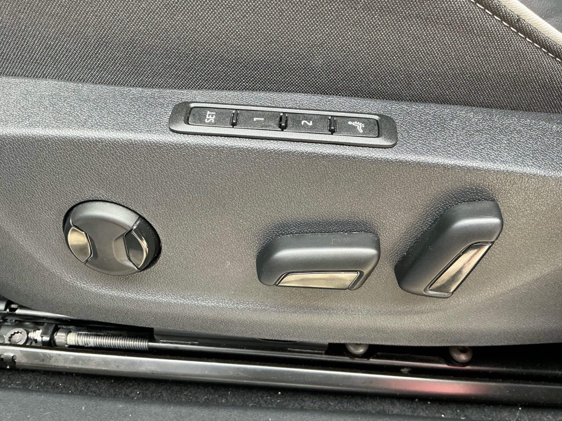 SKODA ENYAQ 85 x SPORTLINE *** ANHÄNGEKUPPLUNG & 5 JAHRE SKODA WERKSGARANTIE **-image-22
