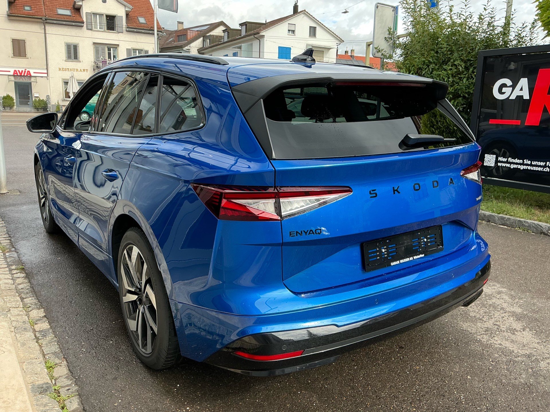 SKODA ENYAQ 85 x SPORTLINE *** ANHÄNGEKUPPLUNG & 5 JAHRE SKODA WERKSGARANTIE **-image-5
