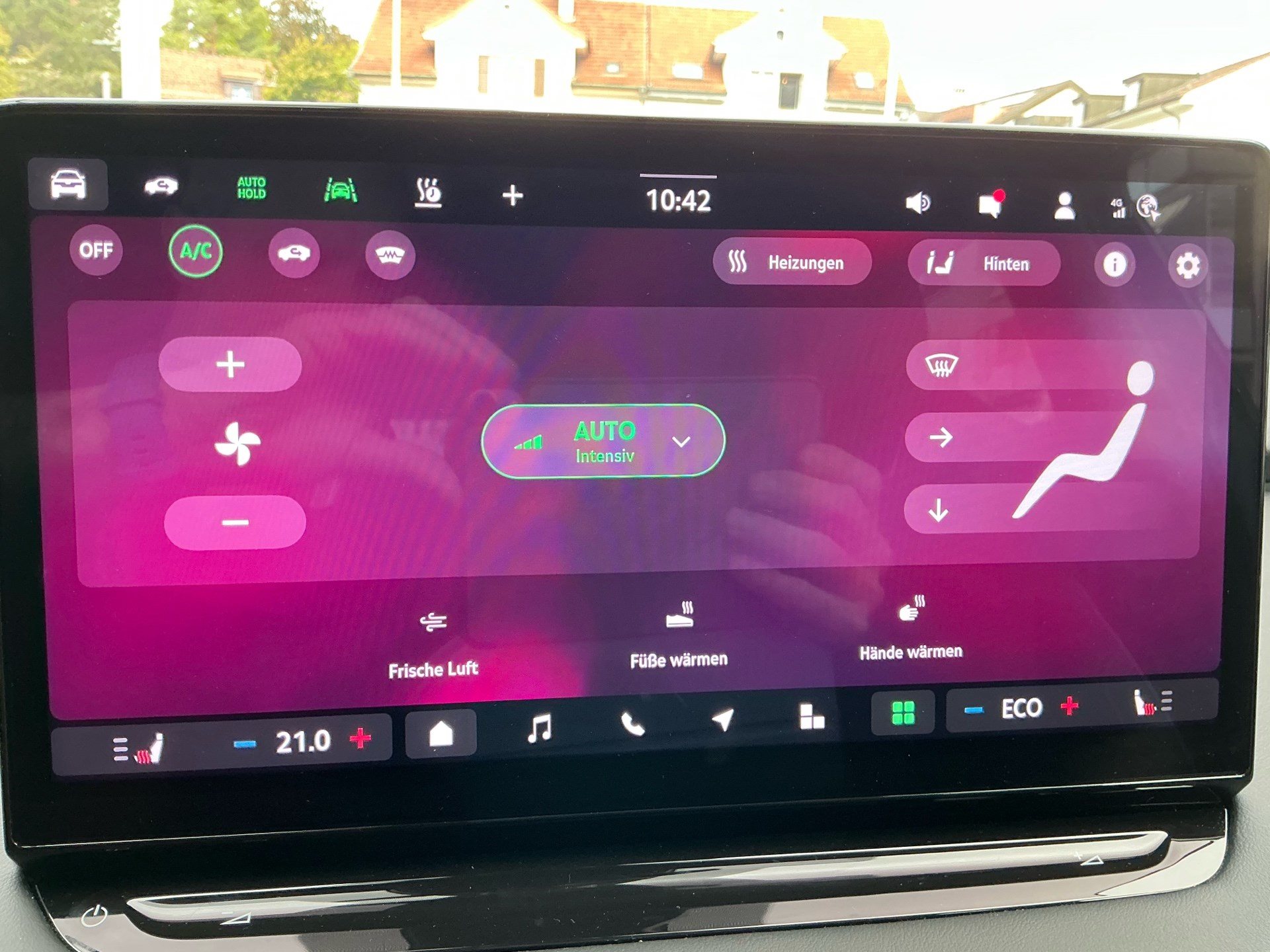 SKODA ENYAQ 85 x SPORTLINE *** ANHÄNGEKUPPLUNG & 5 JAHRE SKODA WERKSGARANTIE **-image-18