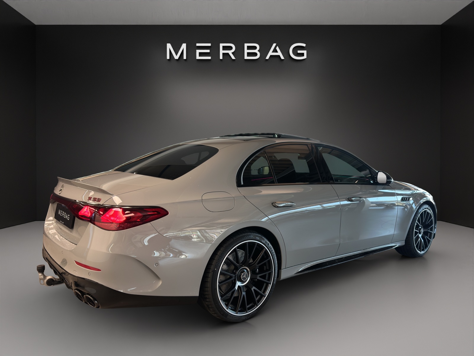 MERCEDES-BENZ E 53 AMG Hybrid 4Matic+-image-5