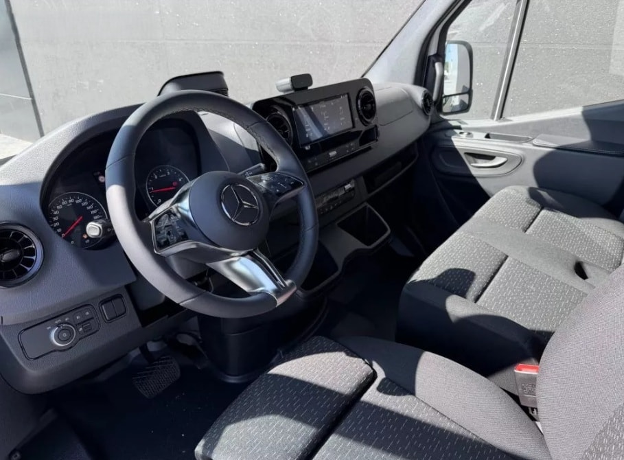 MERCEDES-BENZ Sprinter Kastenwagen Pro 319 CDI lang 4x4-image-6