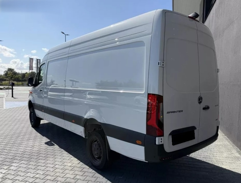 MERCEDES-BENZ Sprinter Kastenwagen Pro 319 CDI lang 4x4-image-4