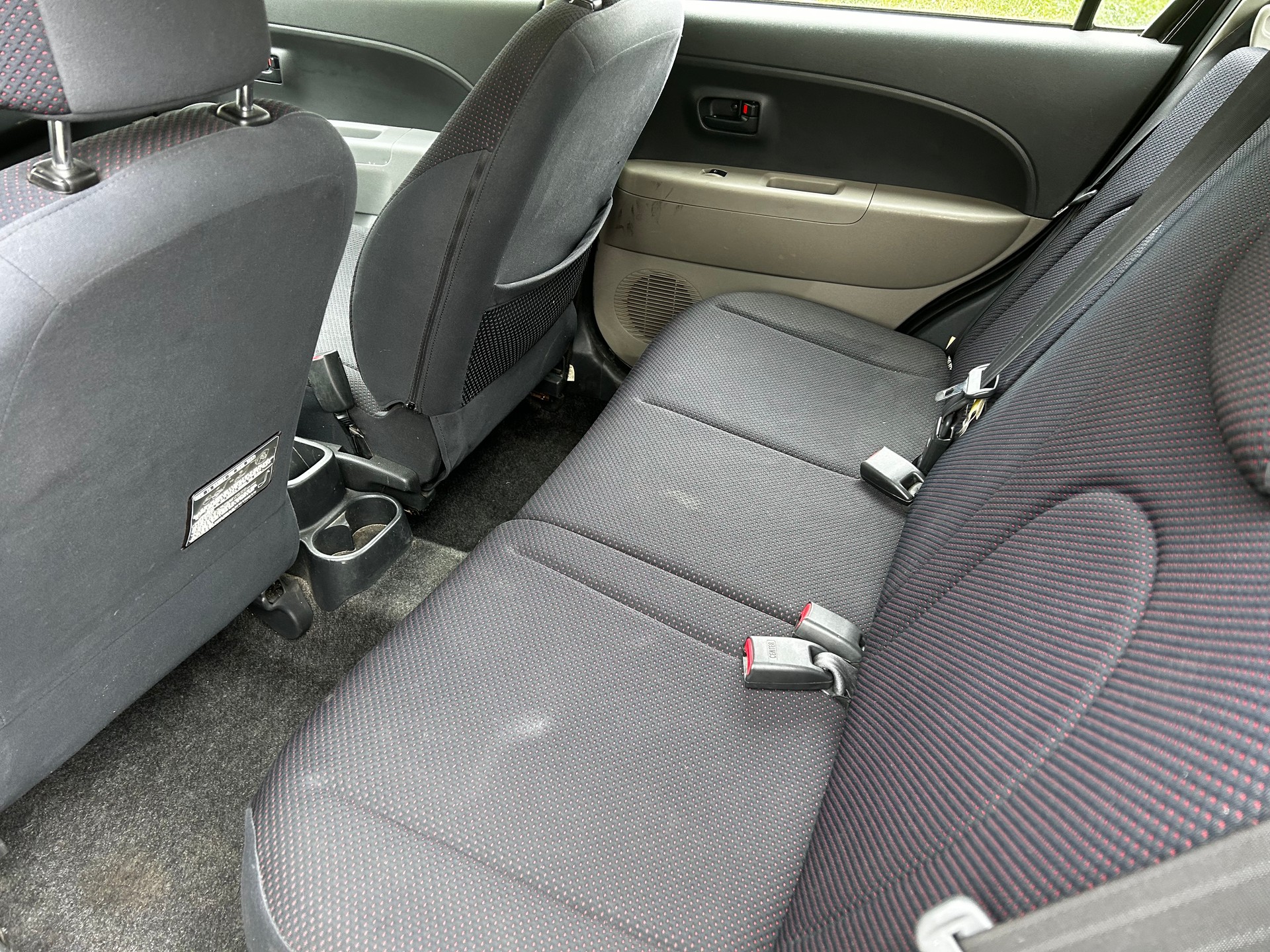 DAIHATSU Sirion 1.3 eco-4WD-image-8