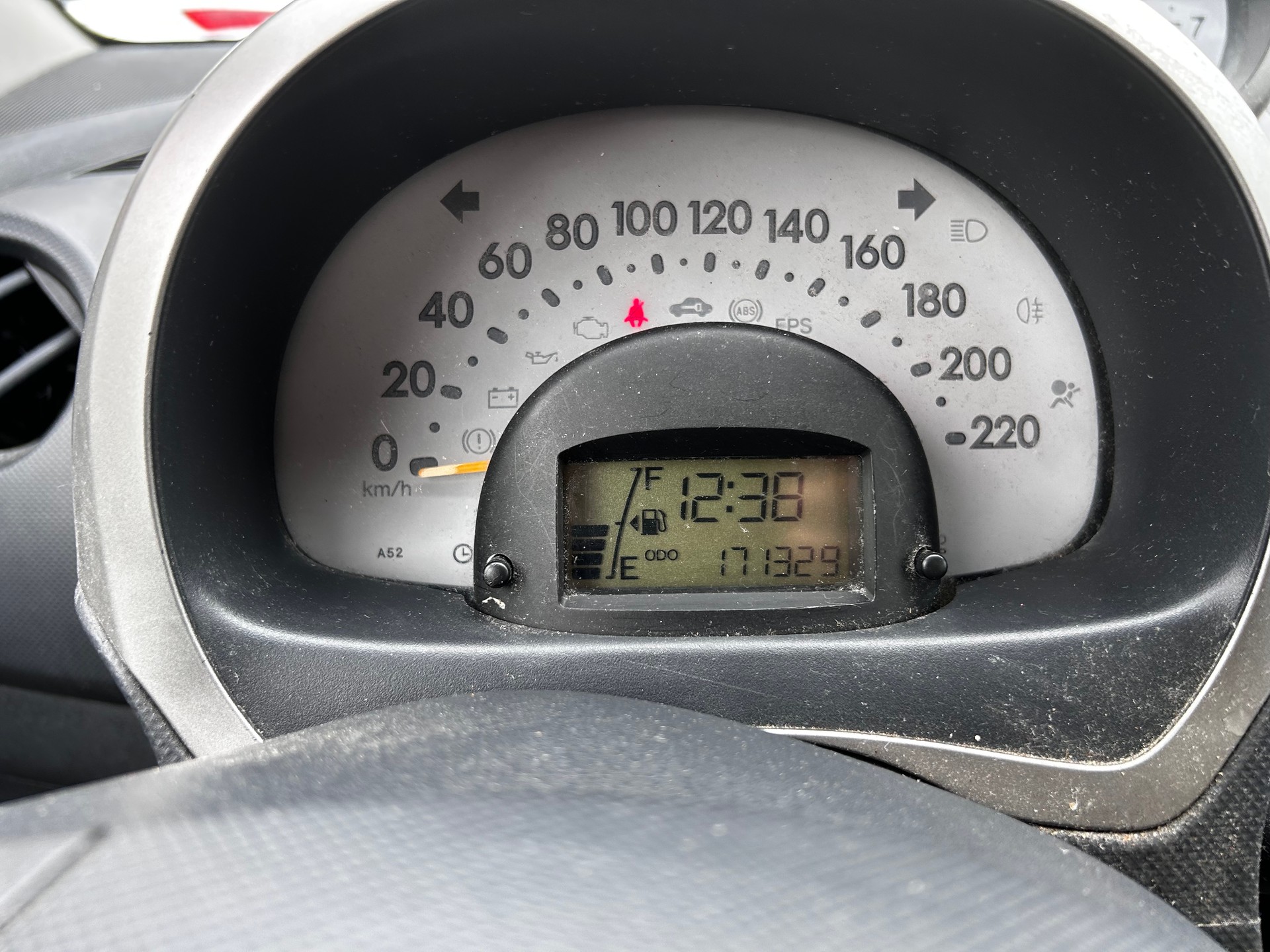 DAIHATSU Sirion 1.3 eco-4WD-image-11