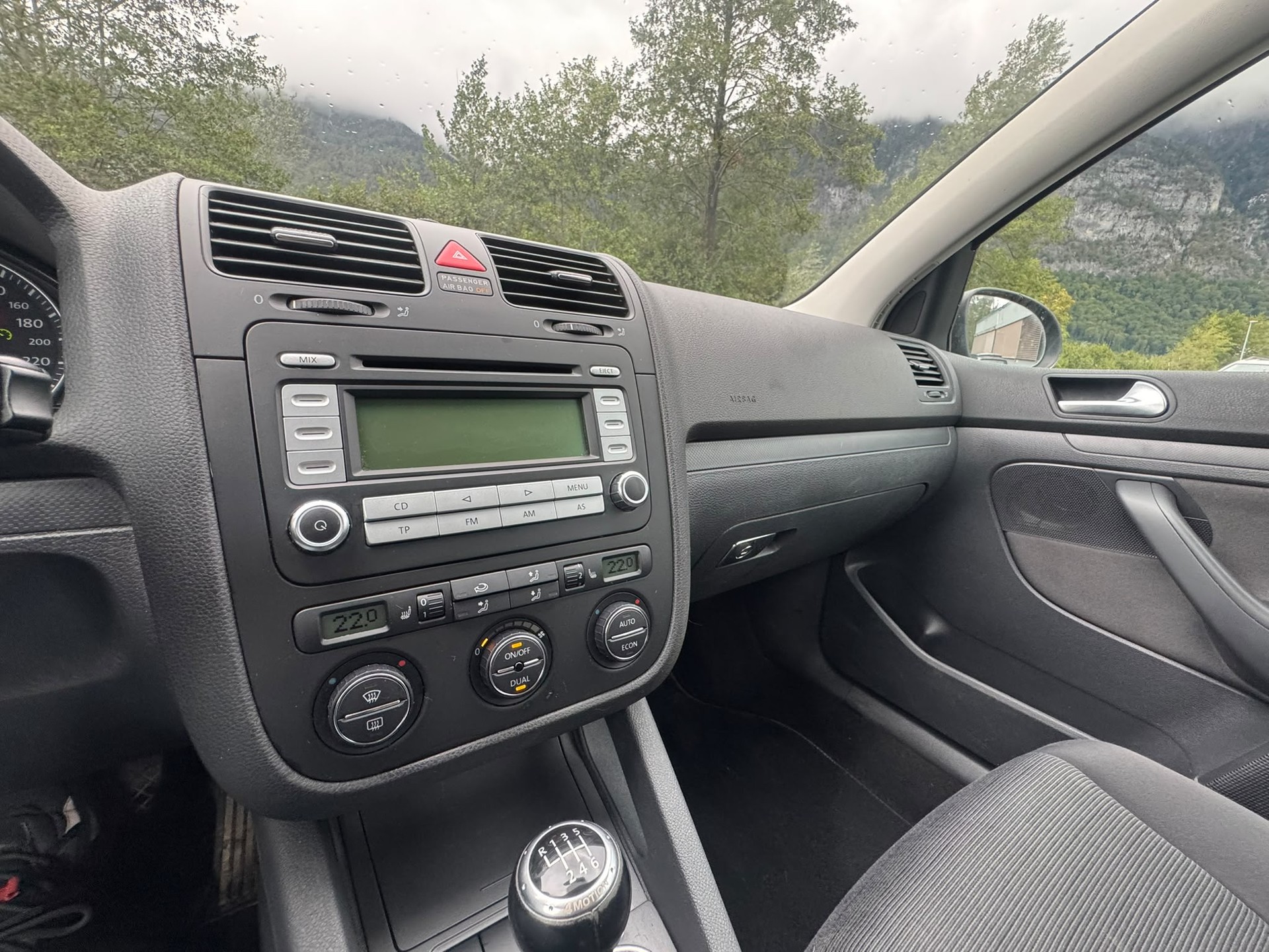 VW Golf 1.9TDI Sportline 4Motion-image-14