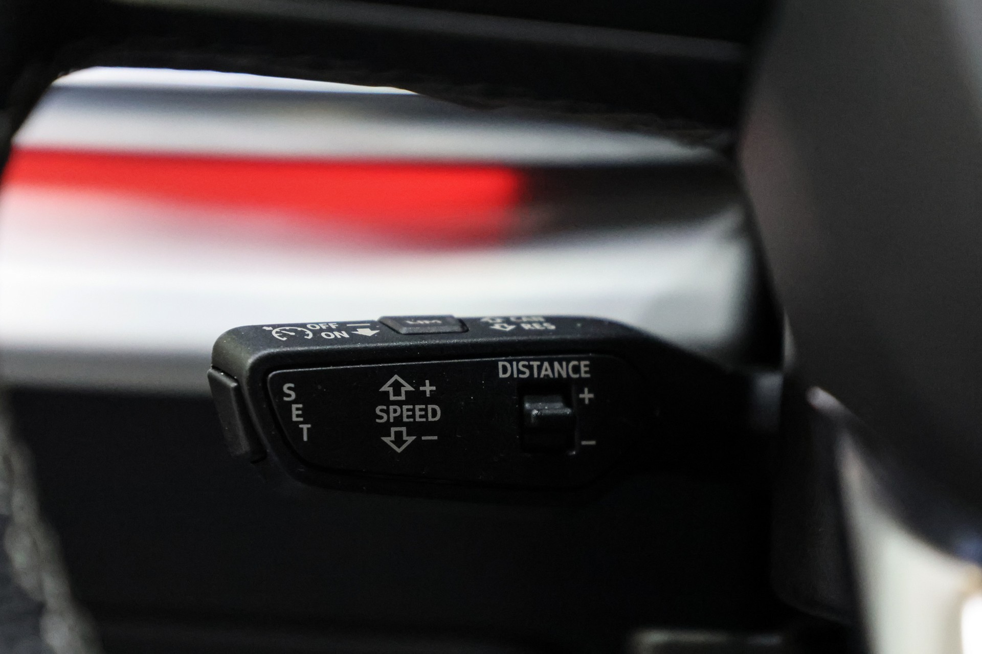 AUDI Q8 60 TFSI e quattro PHEV Tiptronic S-Line-image-30