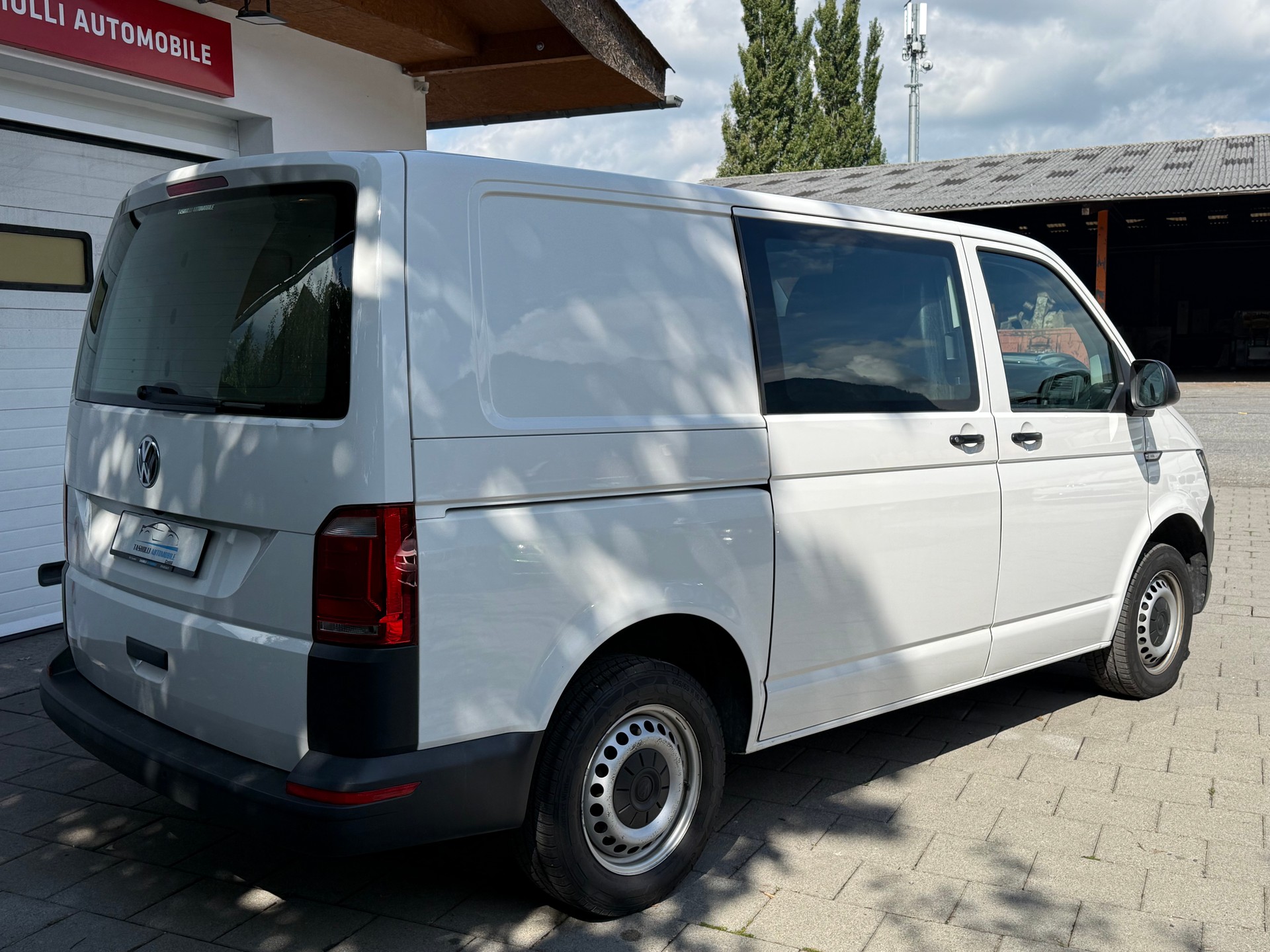 VW T6 2.0 TDI 4Motion DSG-image-10