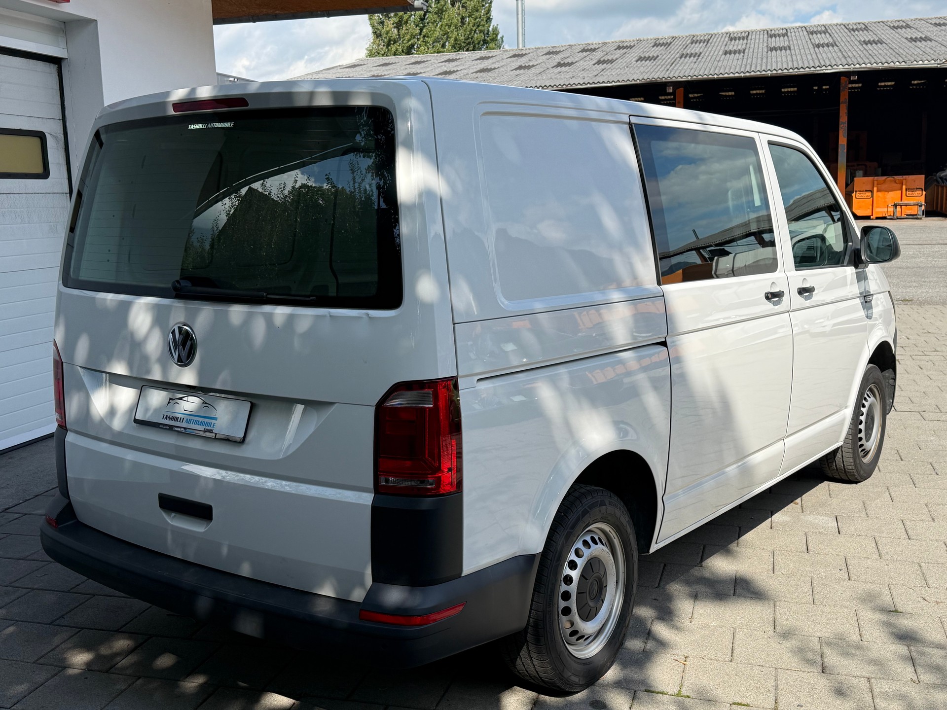 VW T6 2.0 TDI 4Motion DSG-image-9