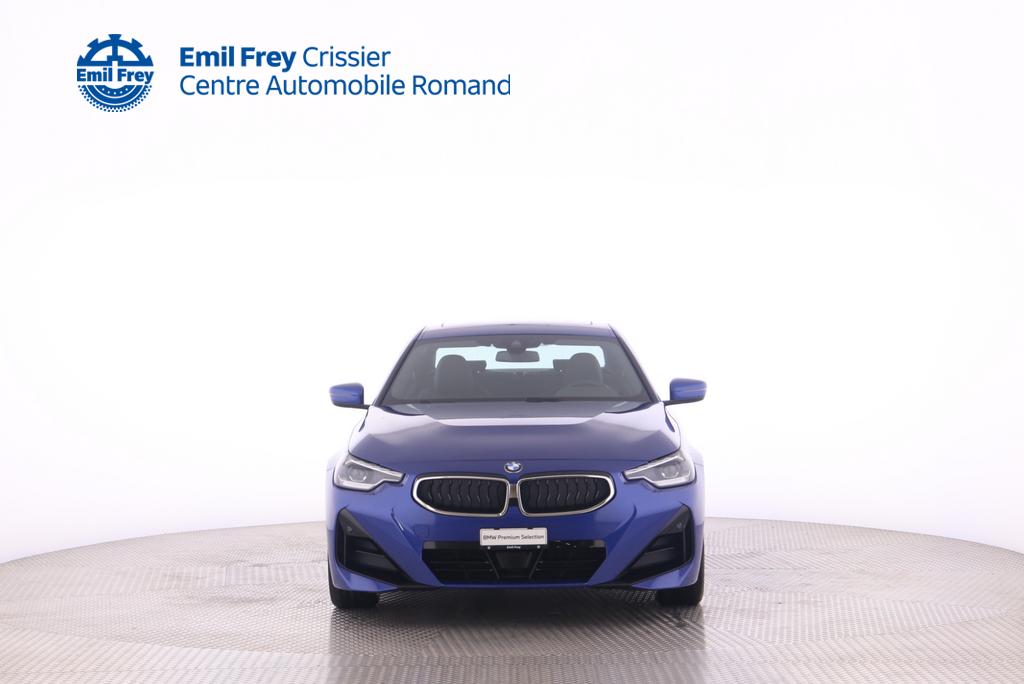 BMW 220i Coupé-image-7