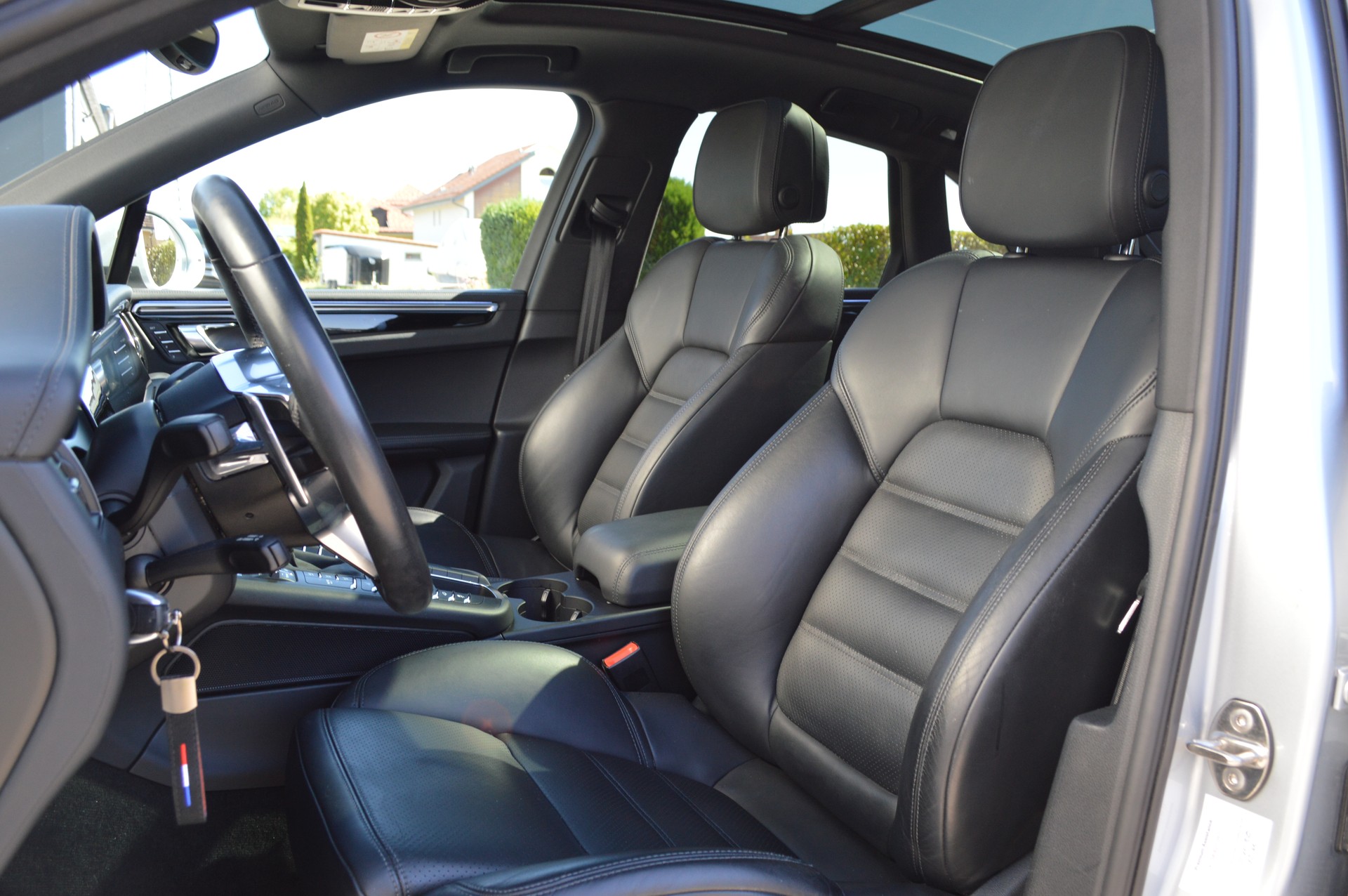 PORSCHE Macan S PDK-image-14