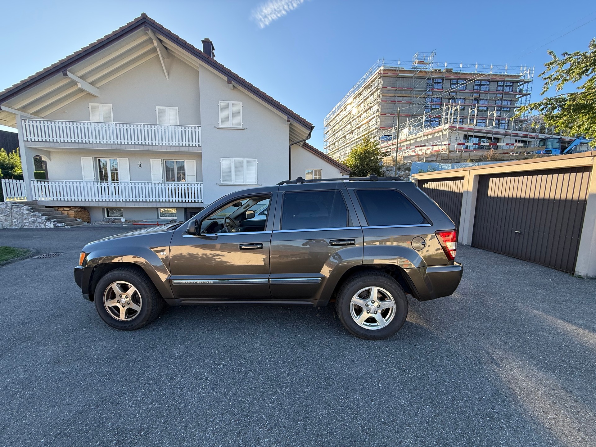 JEEP Grand Cherokee 4.7 V8 Limited Automatic-image-3