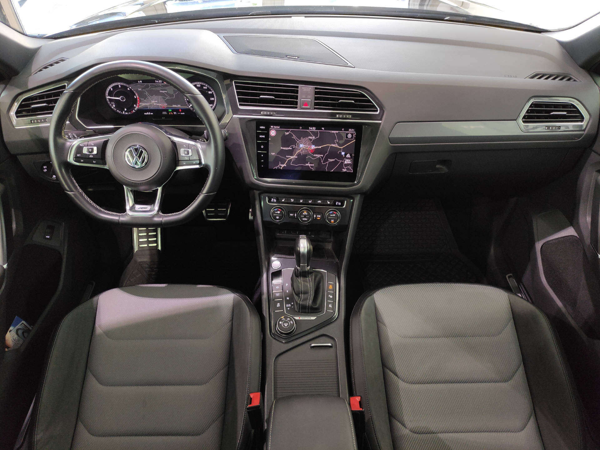 VW Tiguan 2.0 TDI ABT R-Line Highline DSG-image-14