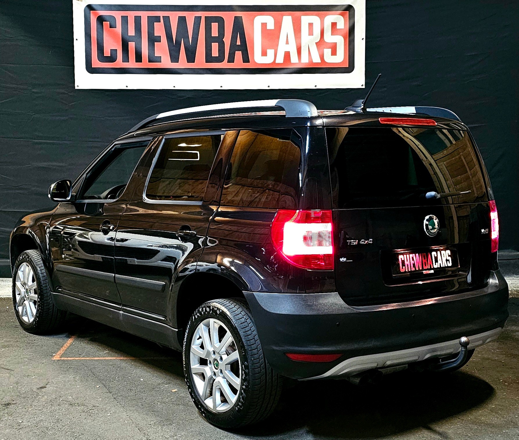 SKODA Yeti 1.8 TSI Experience 4x4-image-8
