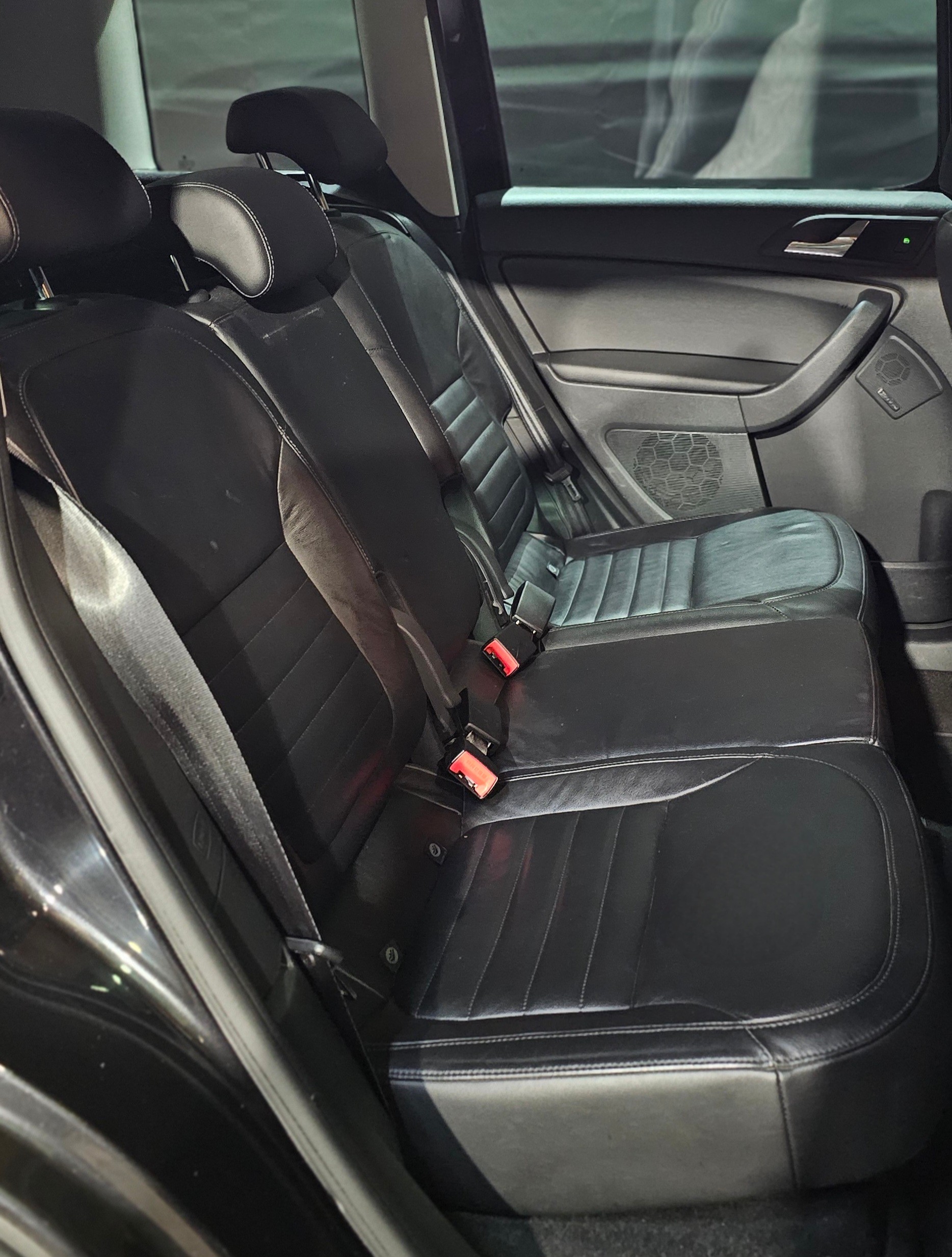 SKODA Yeti 1.8 TSI Experience 4x4-image-15