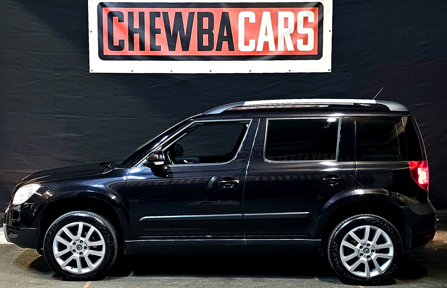 SKODA Yeti 1.8 TSI Experience 4x4-image-1