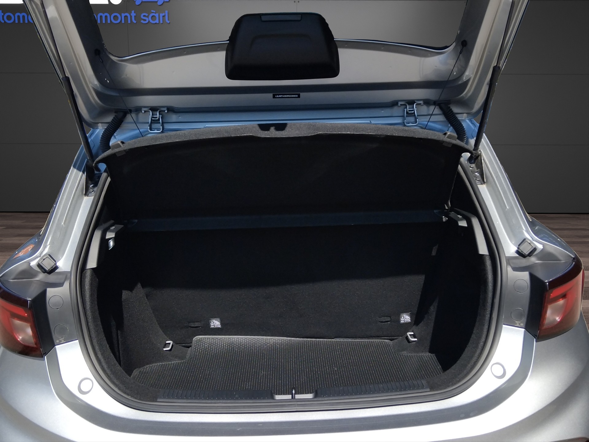 MG 3 1.5 Hybrid Luxury Aut.-image-14