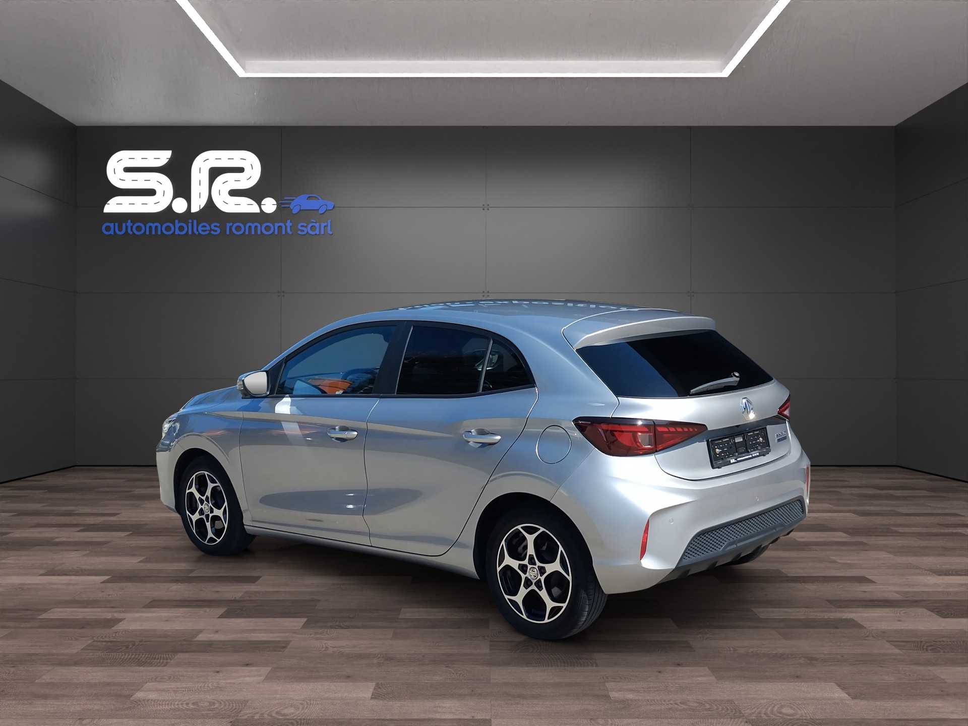 MG 3 1.5 Hybrid Luxury Aut.-image-4