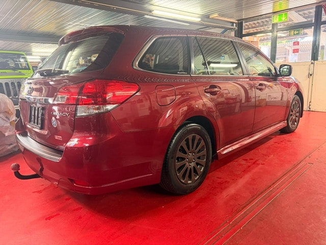 SUBARU Legacy 2.0i Final-Edition AWD Lineartronic-image-11