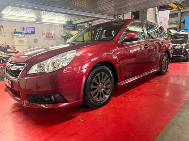 SUBARU Legacy 2.0i Final-Edition AWD Lineartronic-image-8